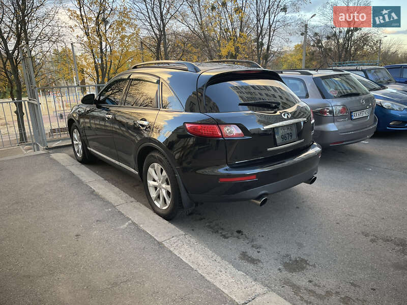 Позашляховик / Кросовер Infiniti FX 35 2006 в Харкові