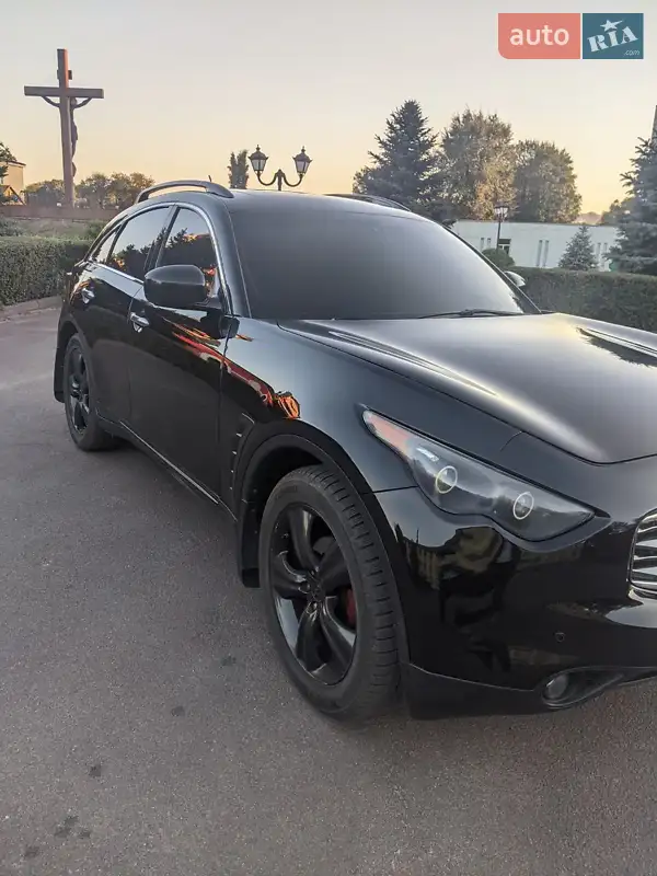 Позашляховик / Кросовер Infiniti FX 35 2008 в 