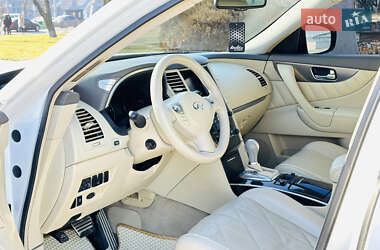 Внедорожник / Кроссовер Infiniti FX 35 2010 в Днепре