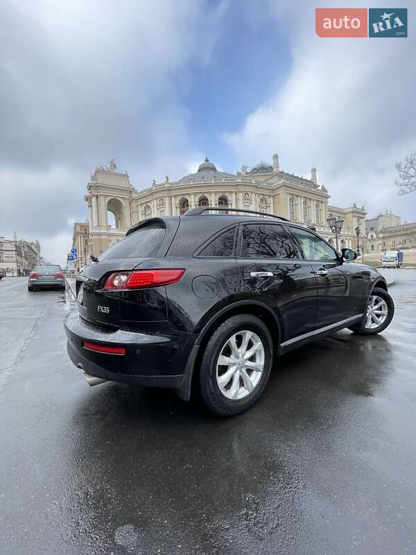 Позашляховик / Кросовер Infiniti FX 35 2006 в Одесі