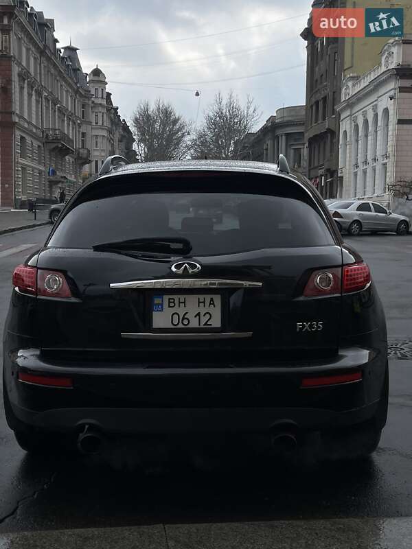 Позашляховик / Кросовер Infiniti FX 35 2006 в Одесі