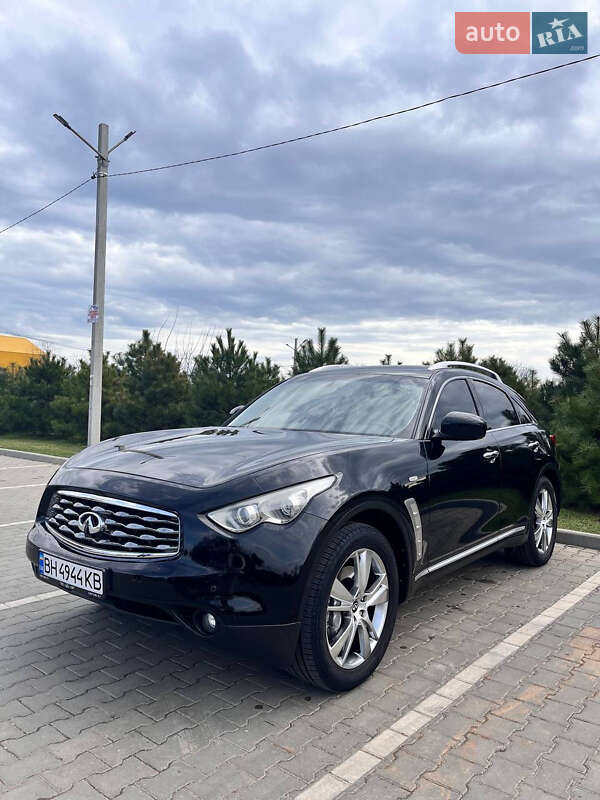 Позашляховик / Кросовер Infiniti FX 35 2008 в Одесі фото 3 Позашляховик / Кросовер Infiniti FX 35 2008 в Одесі
