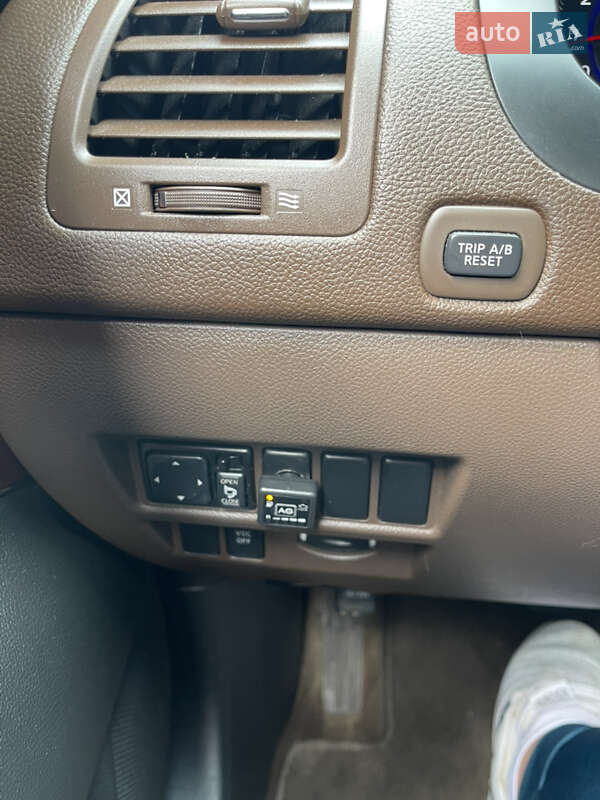 Позашляховик / Кросовер Infiniti FX 35 2008 в Одесі фото 25 Позашляховик / Кросовер Infiniti FX 35 2008 в Одесі