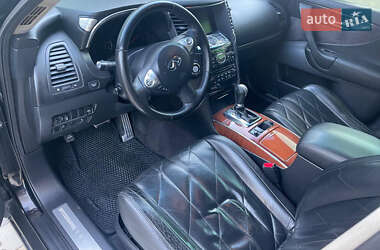 Внедорожник / Кроссовер Infiniti FX 35 2009 в 