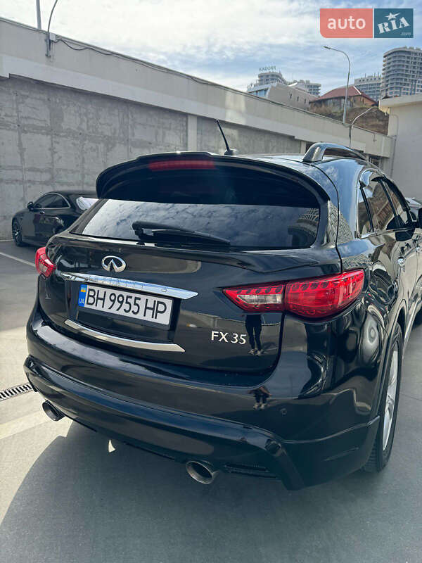 Позашляховик / Кросовер Infiniti FX 35 2008 в Одесі