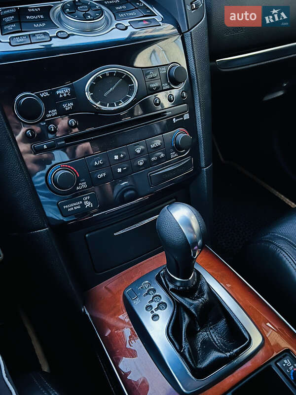 Позашляховик / Кросовер Infiniti FX 35 2008 в Києві фото 12 Позашляховик / Кросовер Infiniti FX 35 2008 в Києві