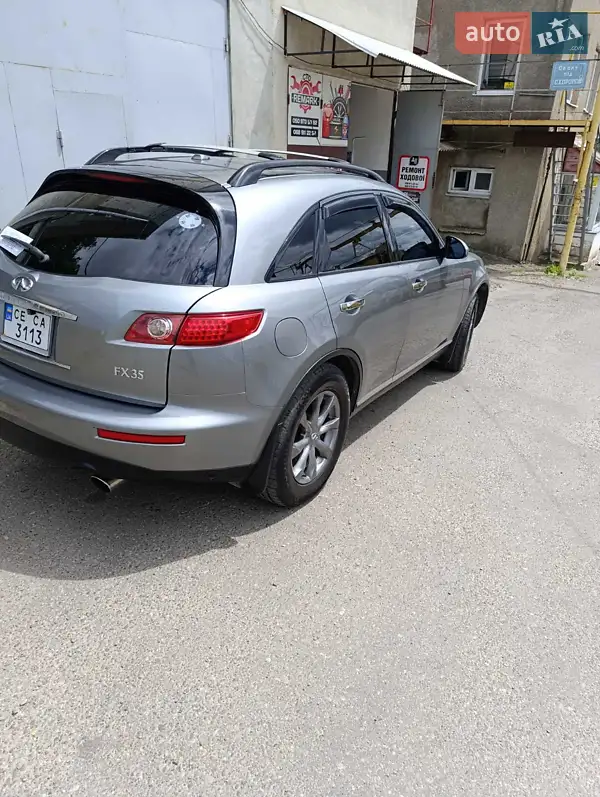 Infiniti FX 35