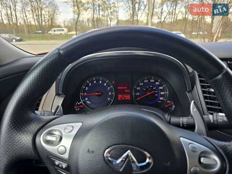 Позашляховик / Кросовер Infiniti FX 35 2008 в Харкові