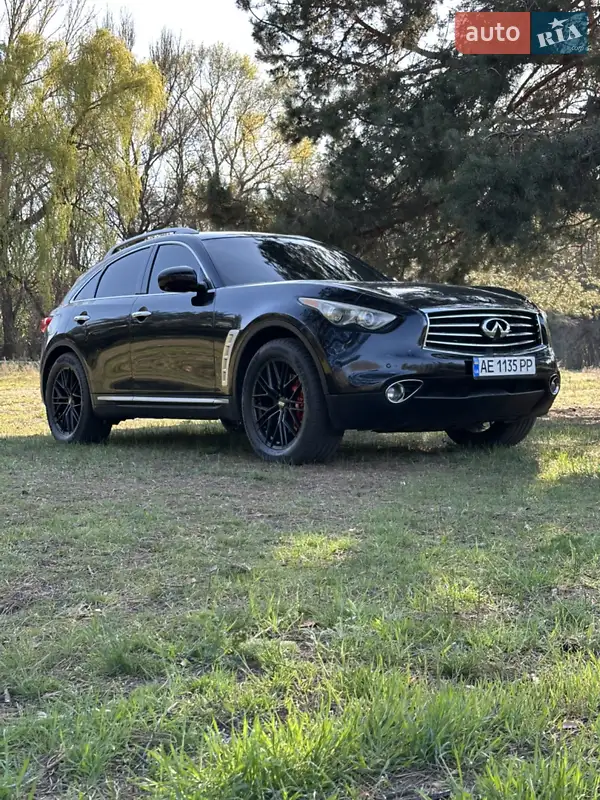 Infiniti FX 35