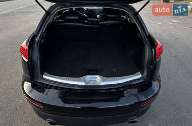 Внедорожник / Кроссовер Infiniti FX 35 2004 в 