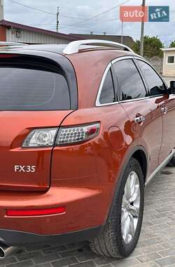 Внедорожник / Кроссовер Infiniti FX 35 2008 в 