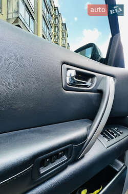 Позашляховик / Кросовер Infiniti FX 35 2006 в 