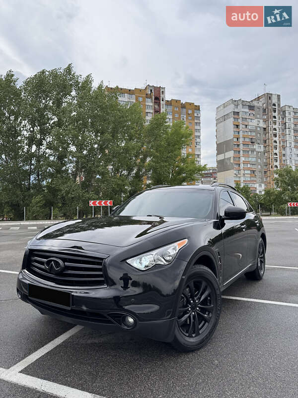 Внедорожник / Кроссовер Infiniti FX 35 2012 в Киеве