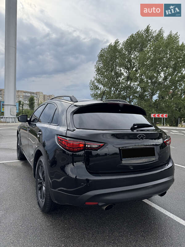 Внедорожник / Кроссовер Infiniti FX 35 2012 в Киеве