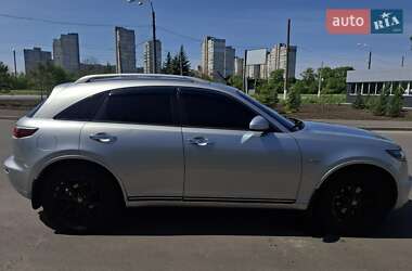 Позашляховик / Кросовер Infiniti FX 35 2004 в 