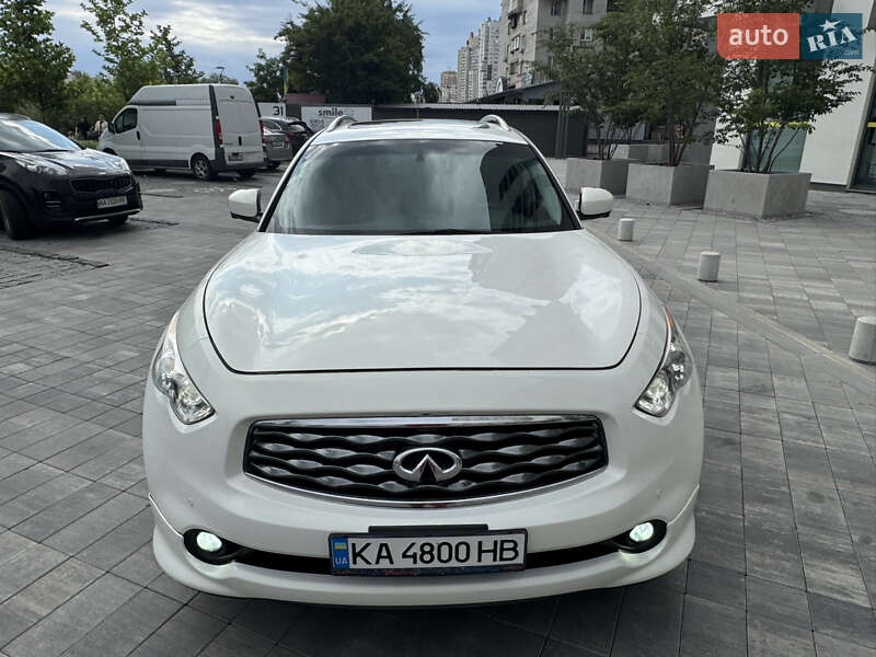 Infiniti FX 35 2008