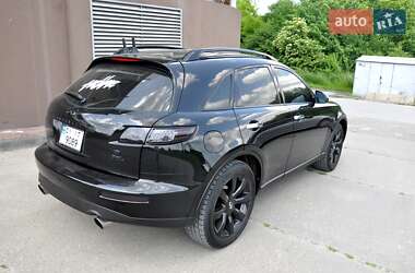 Внедорожник / Кроссовер Infiniti FX 35 2005 в 