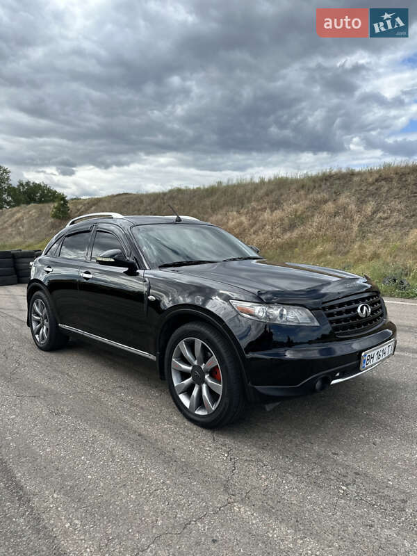 Infiniti FX 35 2006