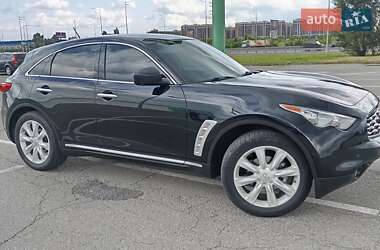 Внедорожник / Кроссовер Infiniti FX 35 2010 в 