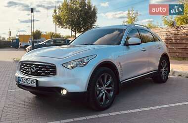 Внедорожник / Кроссовер Infiniti FX 35 2008 в Белогородке