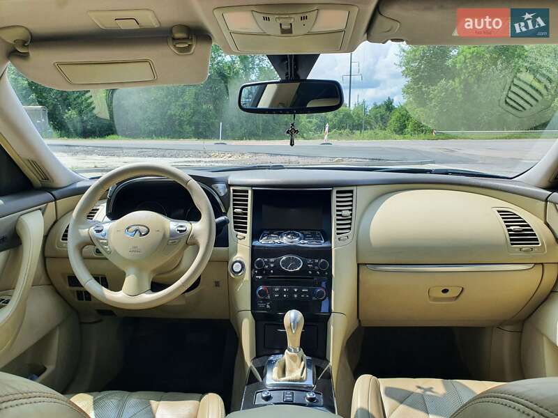 Внедорожник / Кроссовер Infiniti FX 35 2011 в Львове фото 13 Внедорожник / Кроссовер Infiniti FX 35 2011 в Львове