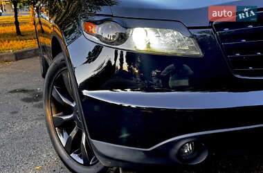 Позашляховик / Кросовер Infiniti FX 35 2006 в 