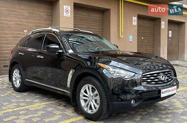 Внедорожник / Кроссовер Infiniti FX 35 2010 в 