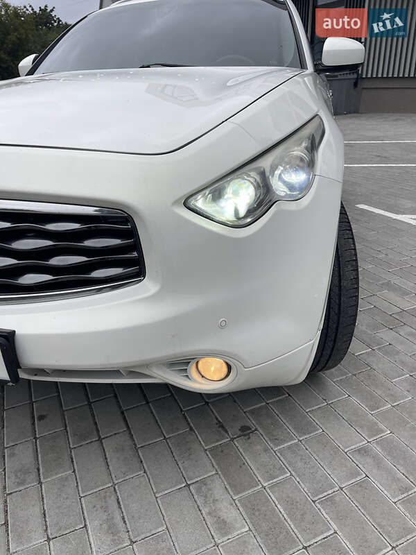 Позашляховик / Кросовер Infiniti FX 35 2008 в Житомирі