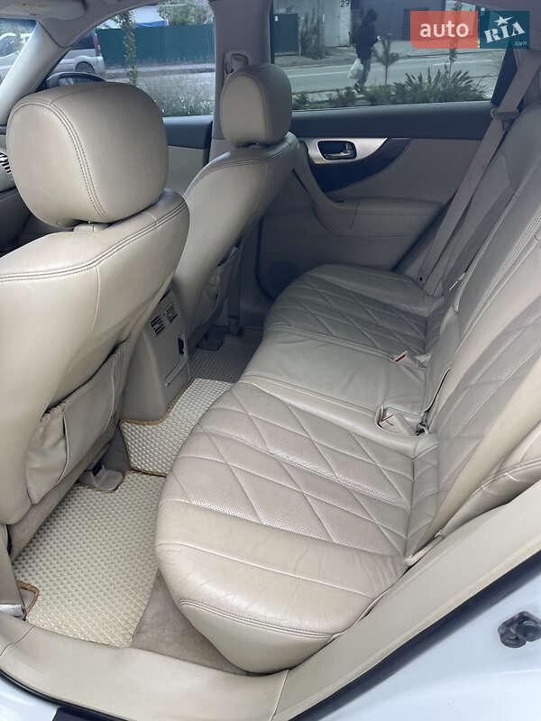 Позашляховик / Кросовер Infiniti FX 35 2008 в Житомирі