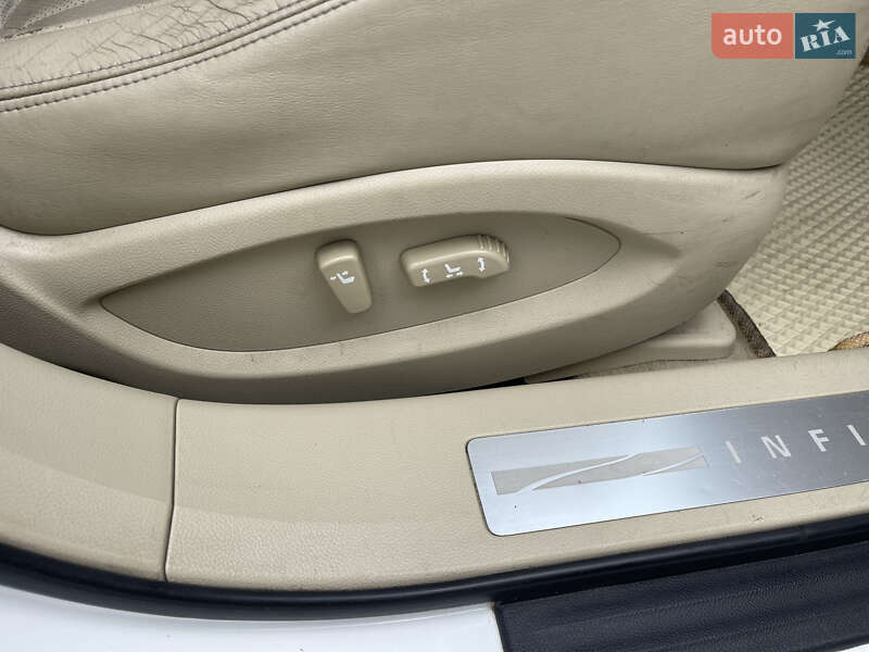 Позашляховик / Кросовер Infiniti FX 35 2008 в Житомирі