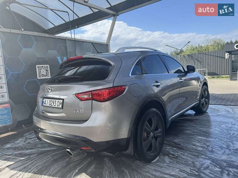 Внедорожник / Кроссовер Infiniti FX 35 2008 в Фастове