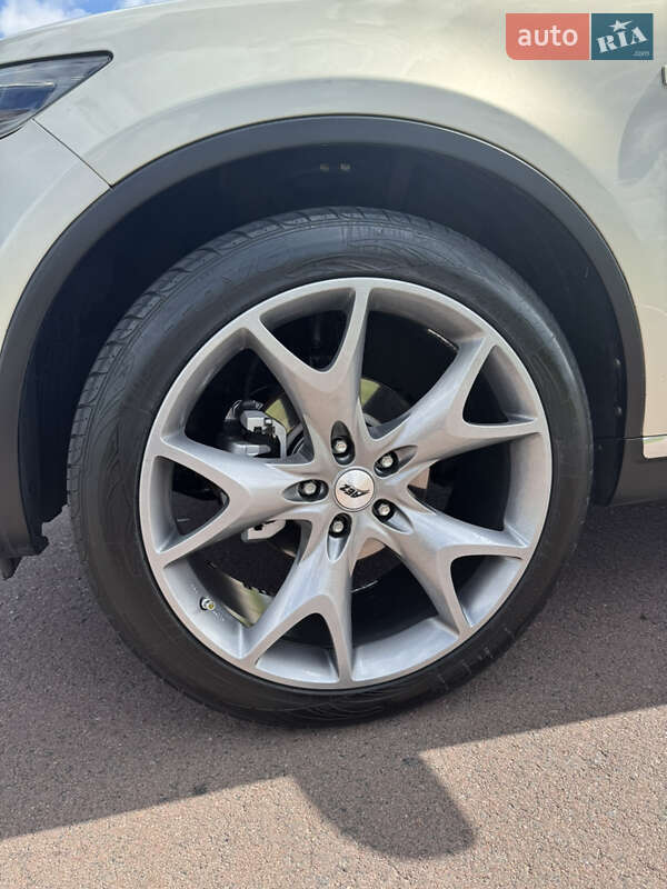 Внедорожник / Кроссовер Infiniti FX 35 2007 в Киеве