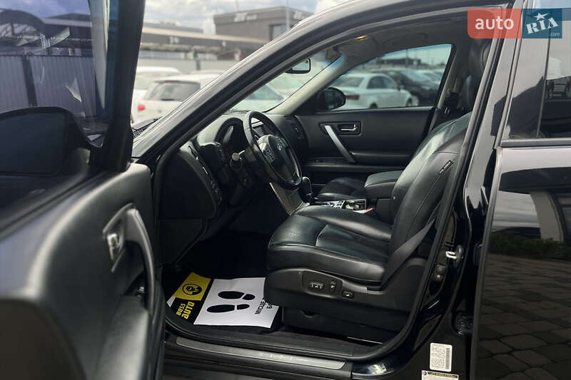 Внедорожник / Кроссовер Infiniti FX 35 2006 в Мукачево фото 15 Внедорожник / Кроссовер Infiniti FX 35 2006 в Мукачево