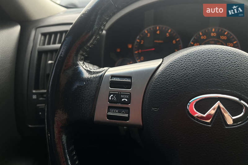 Внедорожник / Кроссовер Infiniti FX 35 2006 в Мукачево фото 23 Внедорожник / Кроссовер Infiniti FX 35 2006 в Мукачево