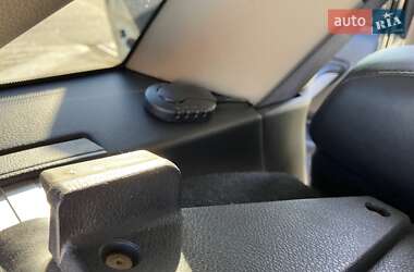 Внедорожник / Кроссовер Infiniti FX 35 2005 в 