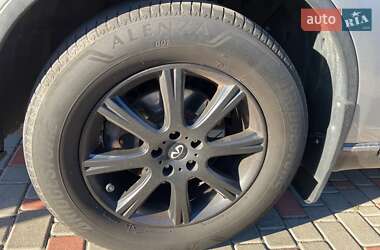 Внедорожник / Кроссовер Infiniti FX 35 2005 в 