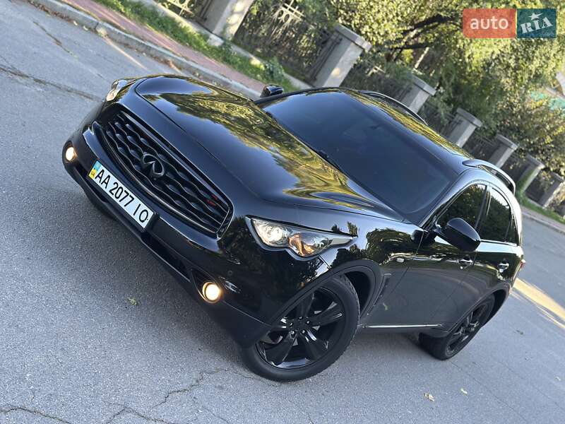 Позашляховик / Кросовер Infiniti FX 35 2008 в Умані