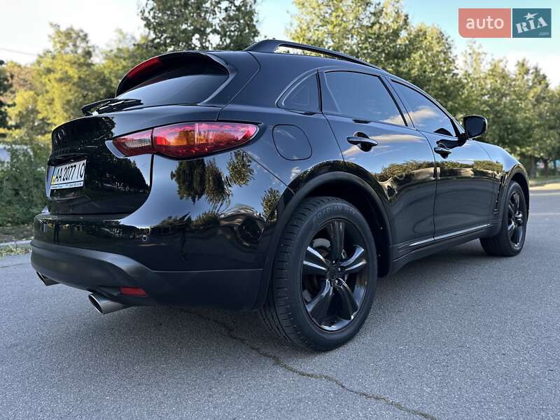 Позашляховик / Кросовер Infiniti FX 35 2008 в Умані