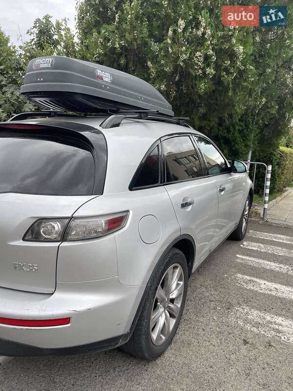 Внедорожник / Кроссовер Infiniti FX 35 2007 в Киеве