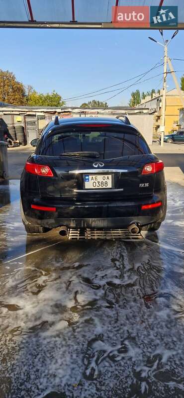 Внедорожник / Кроссовер Infiniti FX 35 2003 в Петропавловке фото 3 Внедорожник / Кроссовер Infiniti FX 35 2003 в Петропавловке