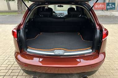 Внедорожник / Кроссовер Infiniti FX 35 2007 в 