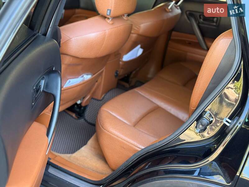 Внедорожник / Кроссовер Infiniti FX 35 2004 в Одессе фото 8 Внедорожник / Кроссовер Infiniti FX 35 2004 в Одессе