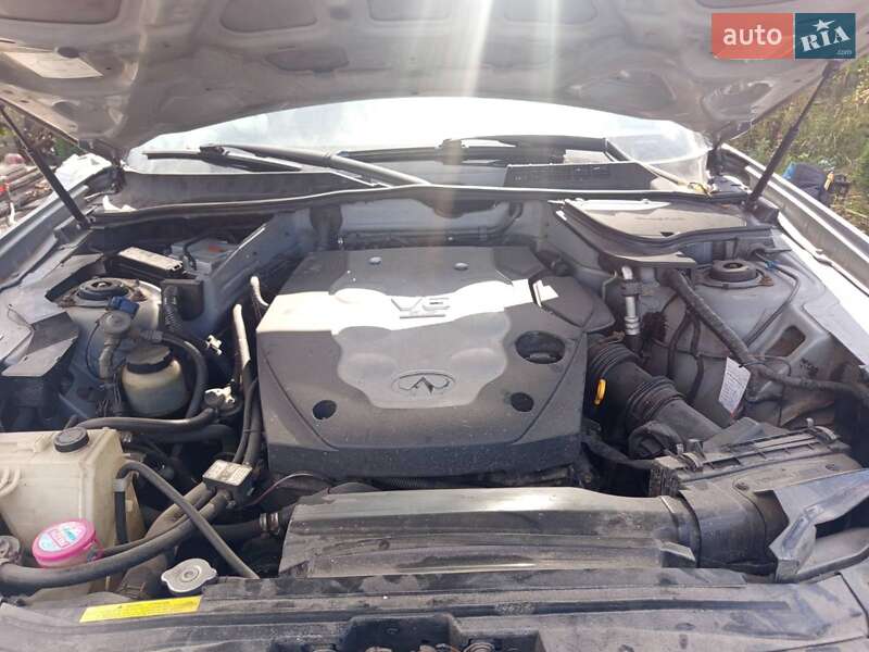 Внедорожник / Кроссовер Infiniti FX 35 2004 в Харькове фото 8 Внедорожник / Кроссовер Infiniti FX 35 2004 в Харькове