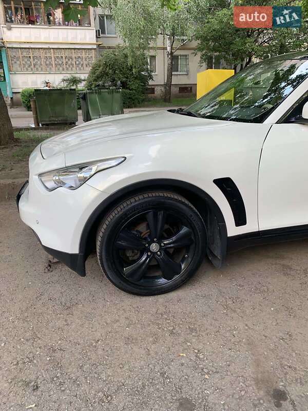 Внедорожник / Кроссовер Infiniti FX 35 2010 в Харькове фото 6 Внедорожник / Кроссовер Infiniti FX 35 2010 в Харькове
