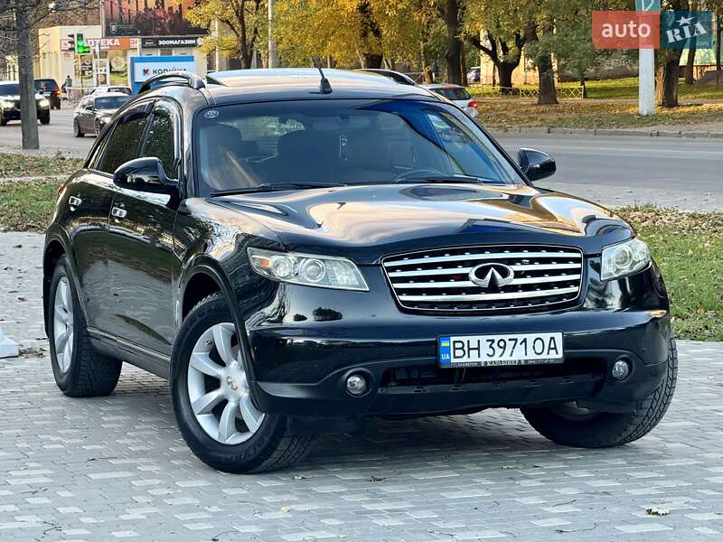Внедорожник / Кроссовер Infiniti FX 35 2004 в Одессе