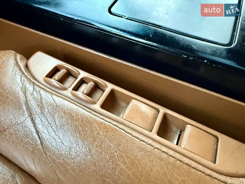 Внедорожник / Кроссовер Infiniti FX 35 2004 в Одессе