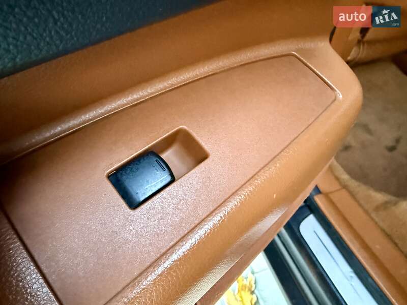 Внедорожник / Кроссовер Infiniti FX 35 2004 в Одессе