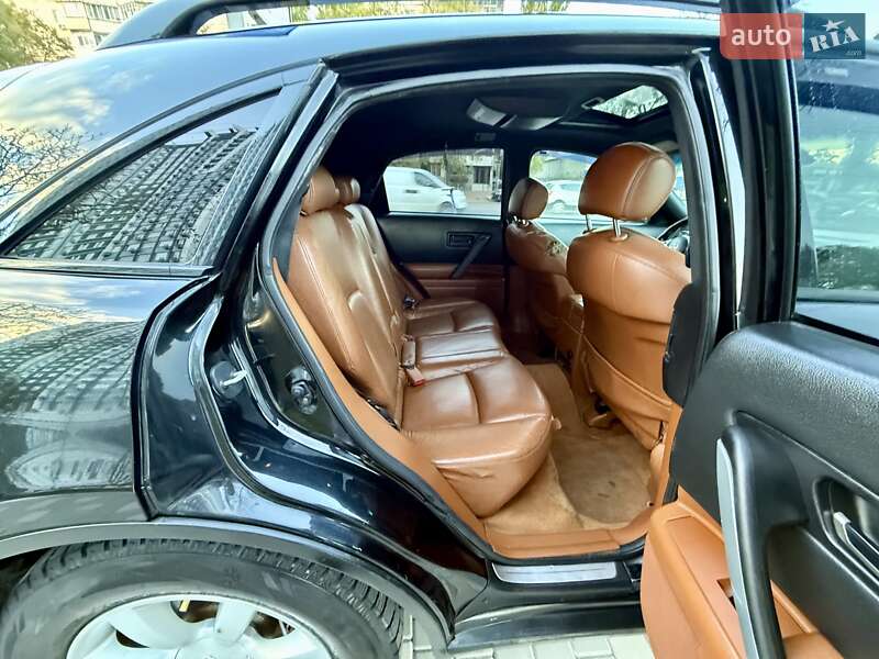 Внедорожник / Кроссовер Infiniti FX 35 2004 в Одессе