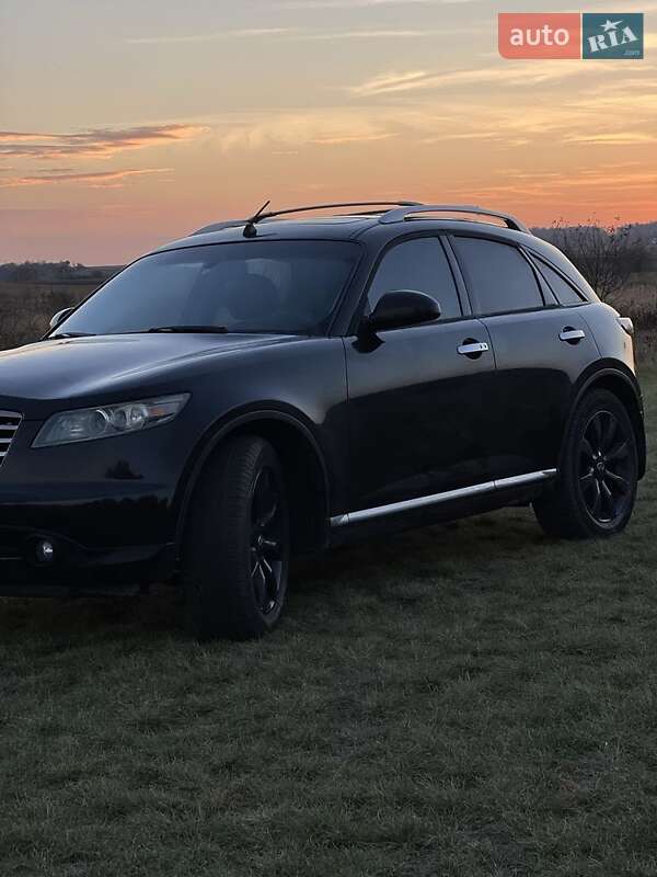 Позашляховик / Кросовер Infiniti FX 35 2007 в Львові