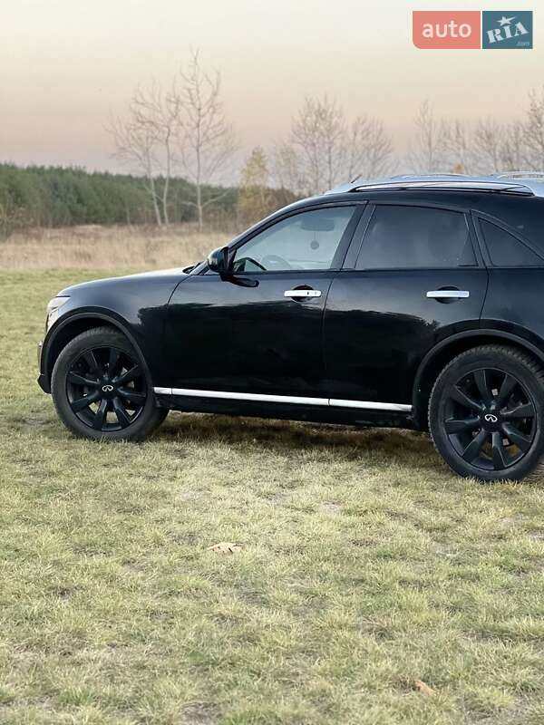 Позашляховик / Кросовер Infiniti FX 35 2007 в Львові